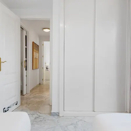 Bright In Puerto Banus Ref M23 Appartement