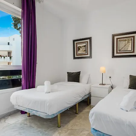 Appartement Bright In Puerto Banus Ref M23 *